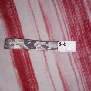 **SOLD**Under Armor Belt